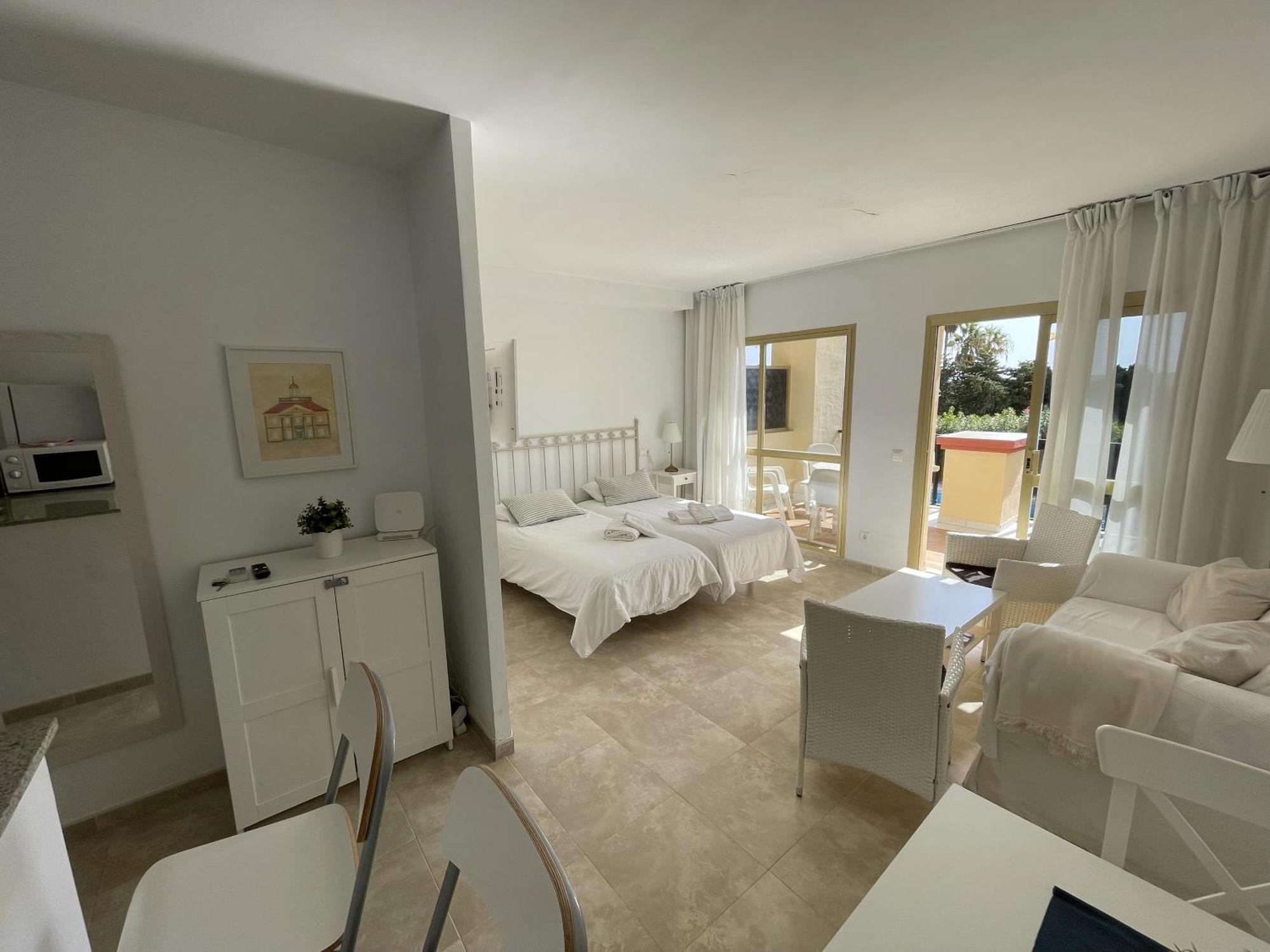 Estudio Primera Linea 50 Mtrs Playa. Fibra 600Mb Марбелья Экстерьер фото