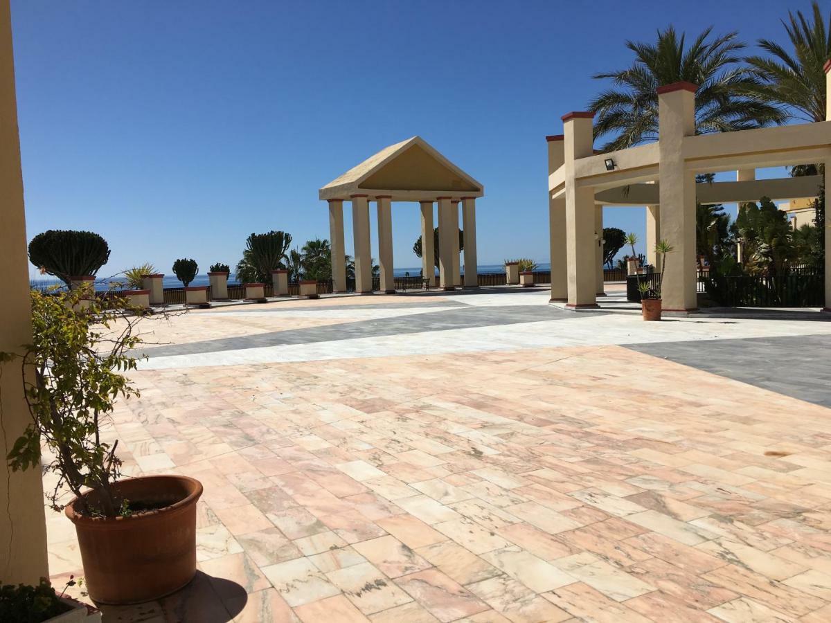 Estudio Primera Linea 50 Mtrs Playa. Fibra 600Mb Марбелья Экстерьер фото